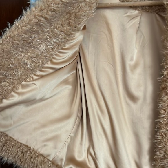 BlankNYC Fur Jacket - Picture 4 of 4